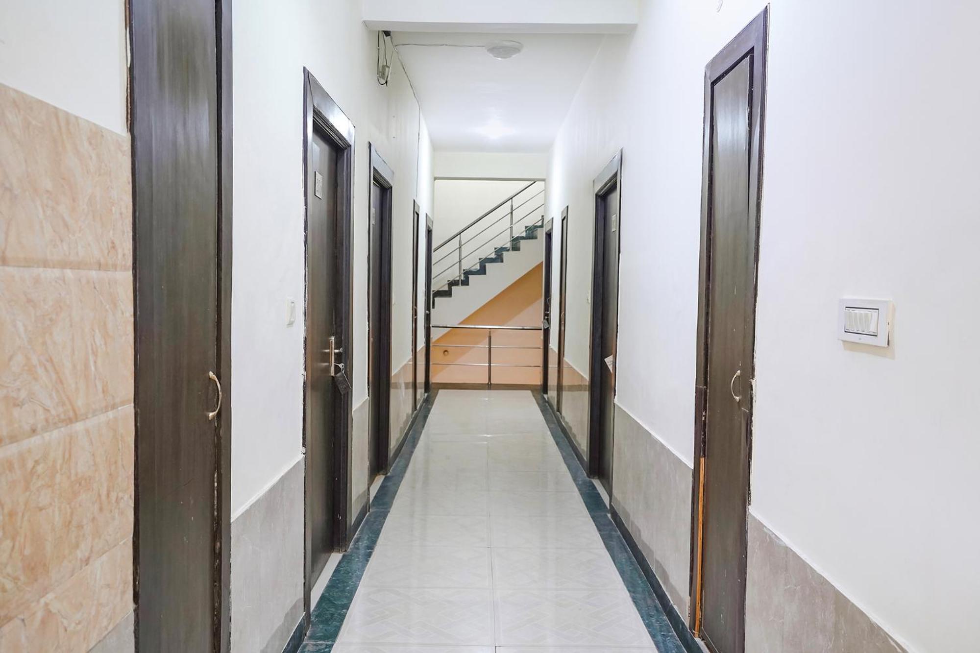Fabhotel Prashant Palace Mysore Exterior photo