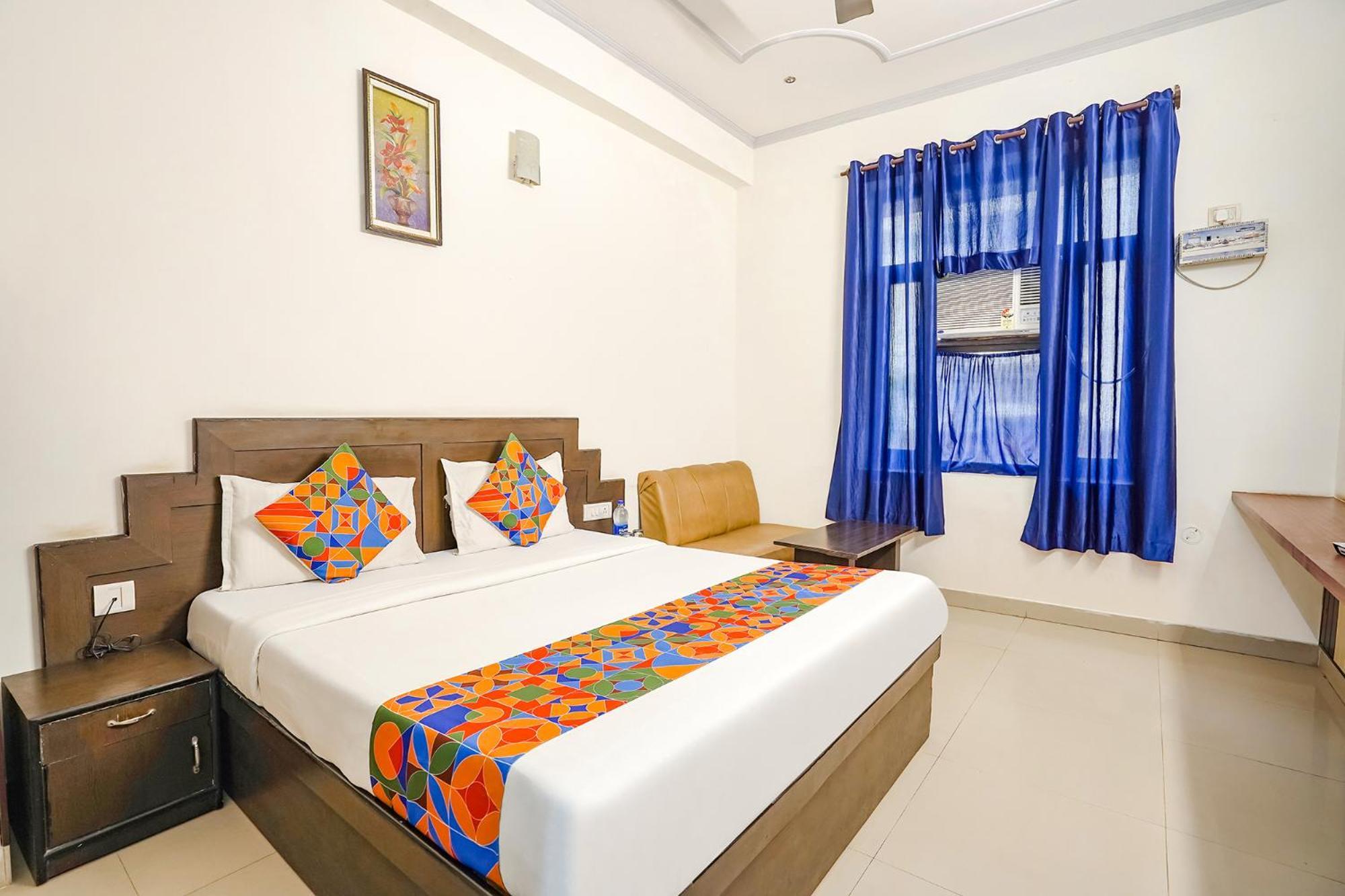 Fabhotel Prashant Palace Mysore Exterior photo