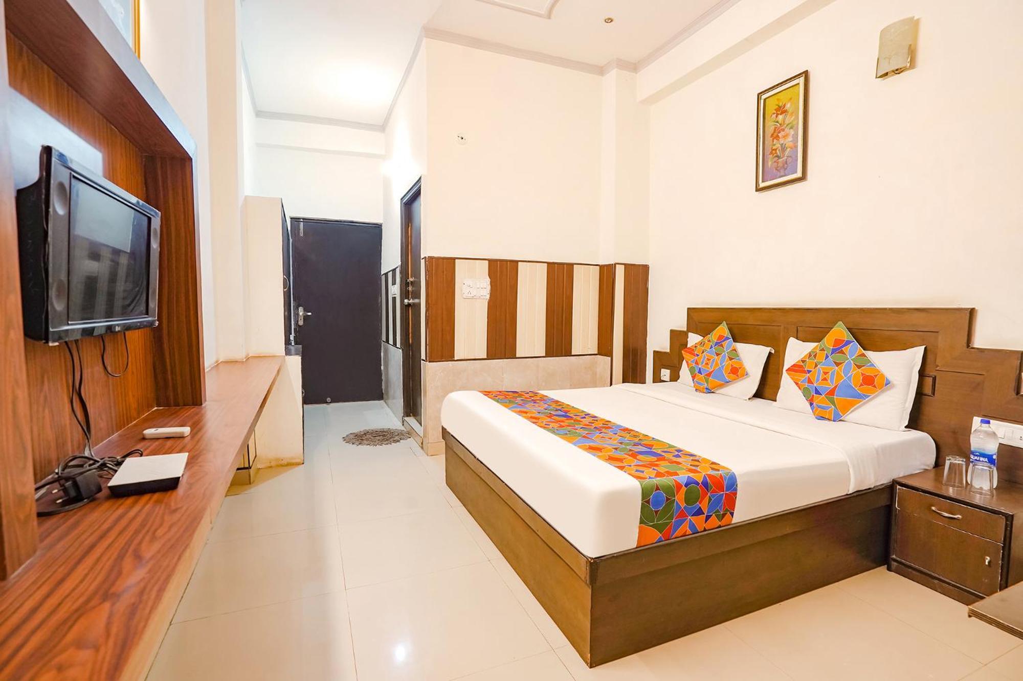 Fabhotel Prashant Palace Mysore Exterior photo