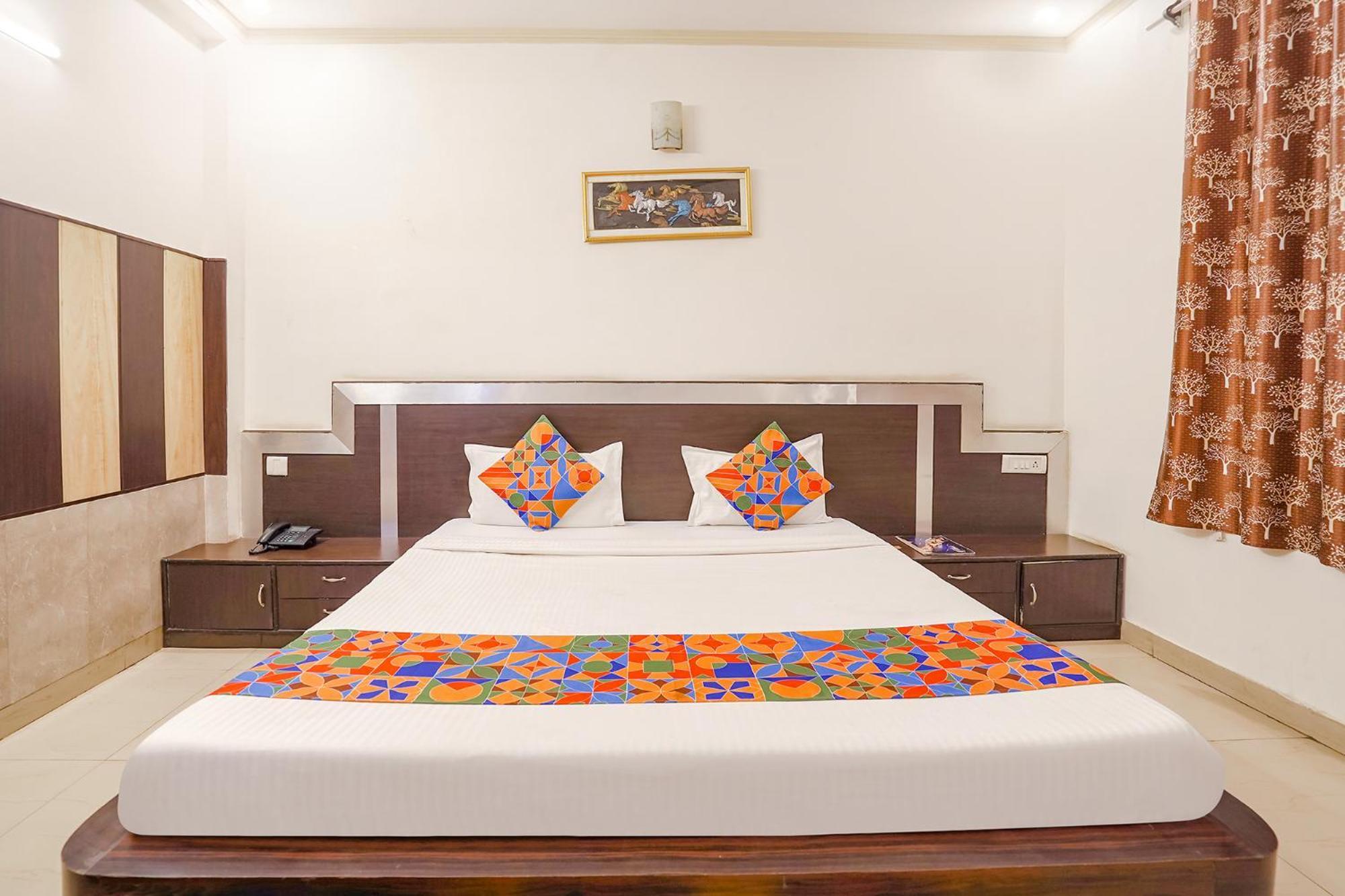 Fabhotel Prashant Palace Mysore Exterior photo