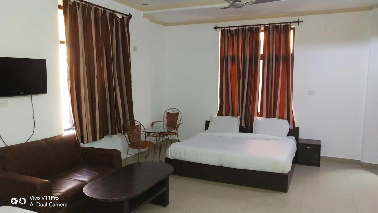 Fabhotel Prashant Palace Mysore Exterior photo