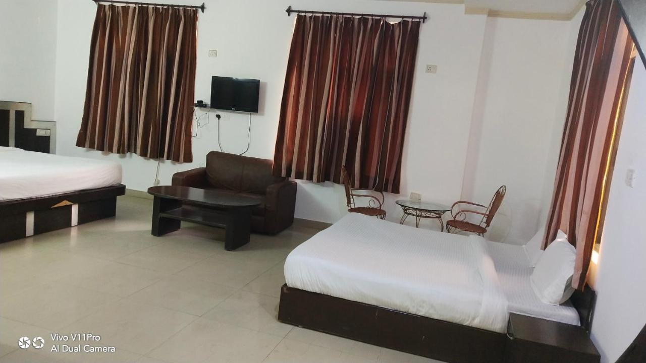 Fabhotel Prashant Palace Mysore Exterior photo