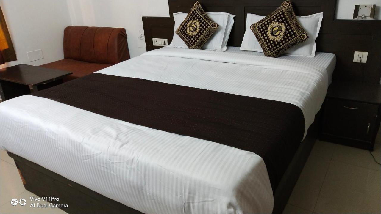 Fabhotel Prashant Palace Mysore Exterior photo