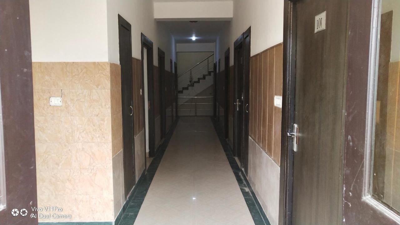 Fabhotel Prashant Palace Mysore Exterior photo